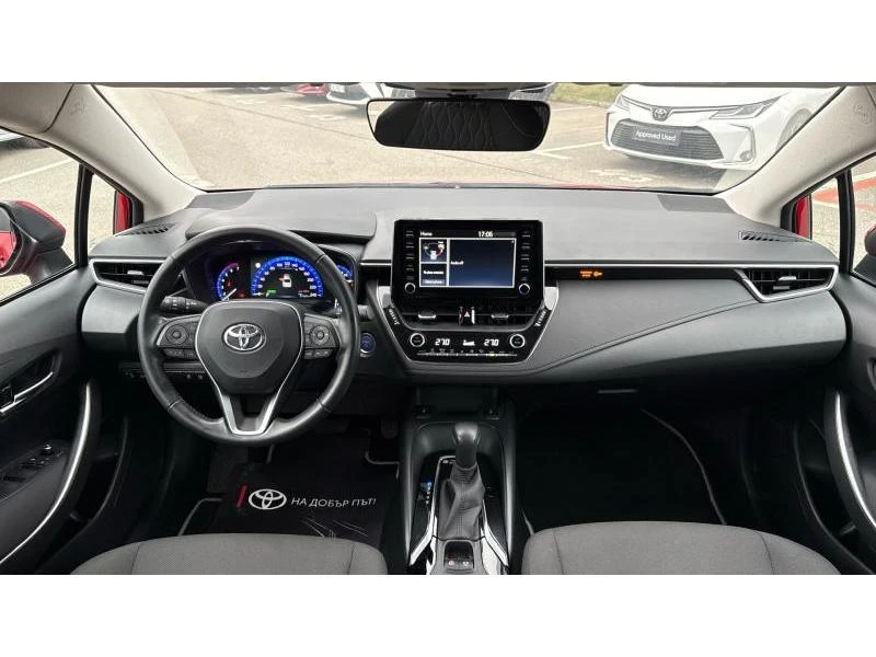 Toyota Corolla SDN 1.8HSD EXECUTIVE PLUS, снимка 8 - Автомобили и джипове - 53900503