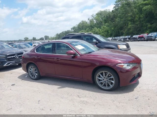 Alfa Romeo Giulia * TI* AWD* КОЖА* ПОДГРЕВ* NAVI* LED* , снимка 12 - Автомобили и джипове - 55130197