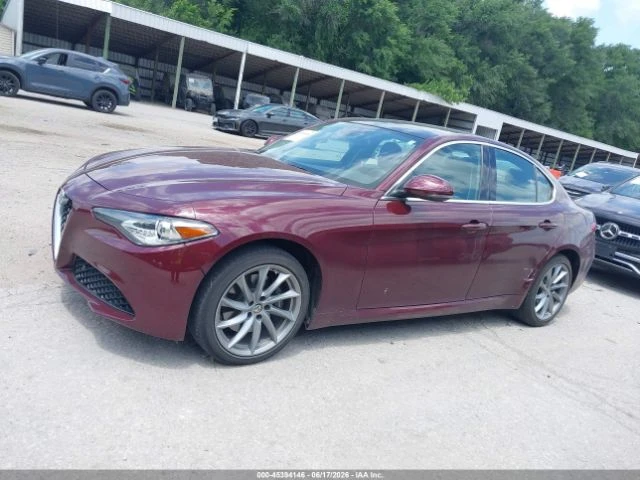 Alfa Romeo Giulia * TI* AWD* КОЖА* ПОДГРЕВ* NAVI* LED* , снимка 13 - Автомобили и джипове - 55130197