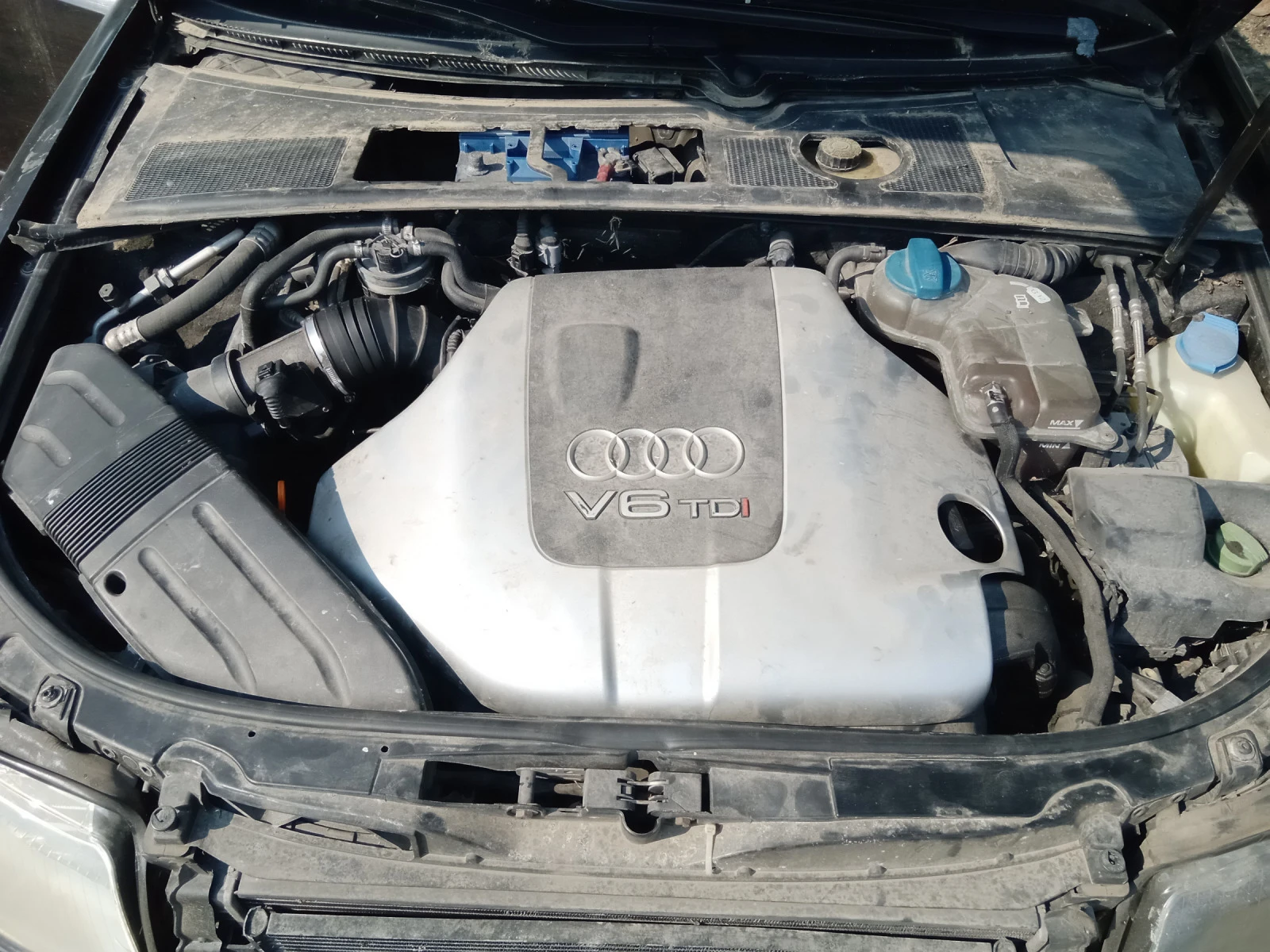 Audi A4 2.5 TDI - изображение 3