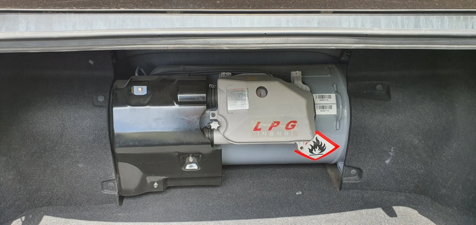 Hyundai Elantra 1, 6 LPI AVANTE CN7 - изображение 9