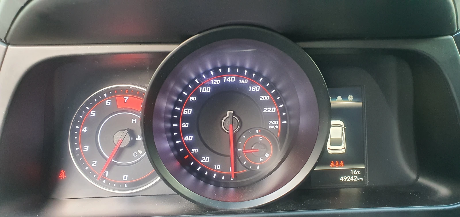Hyundai Elantra 1, 6 LPI AVANTE CN7 - изображение 5