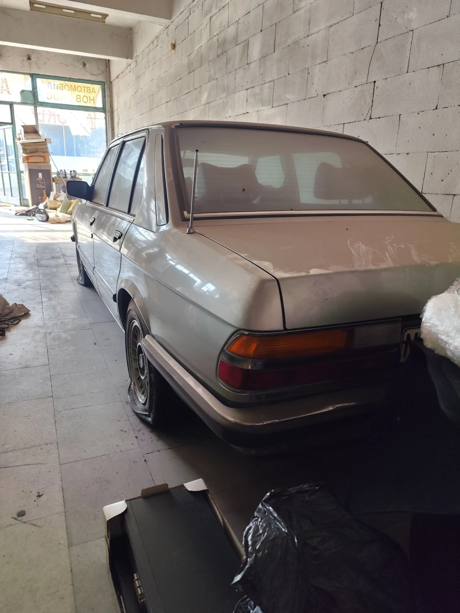 BMW 525 e - изображение 2