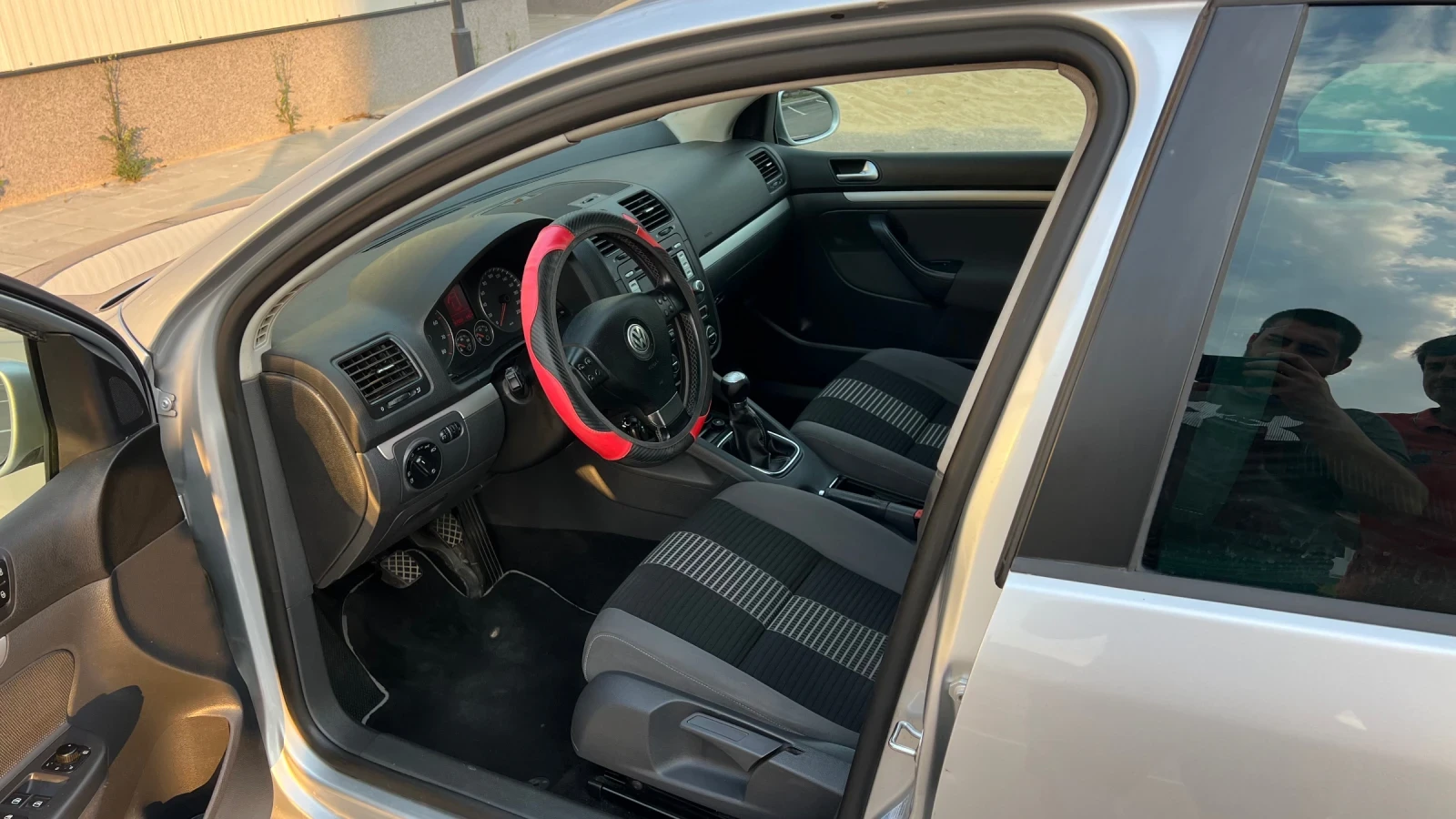 VW Golf 1.4 + Газова уредба - изображение 7