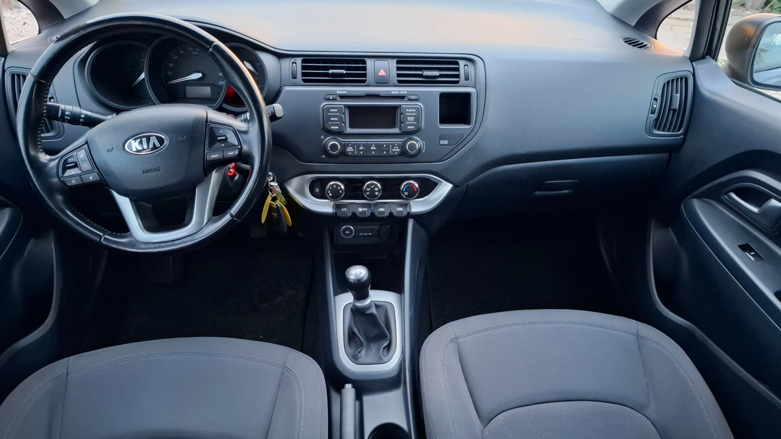 Kia Rio 1.2i газ - изображение 9