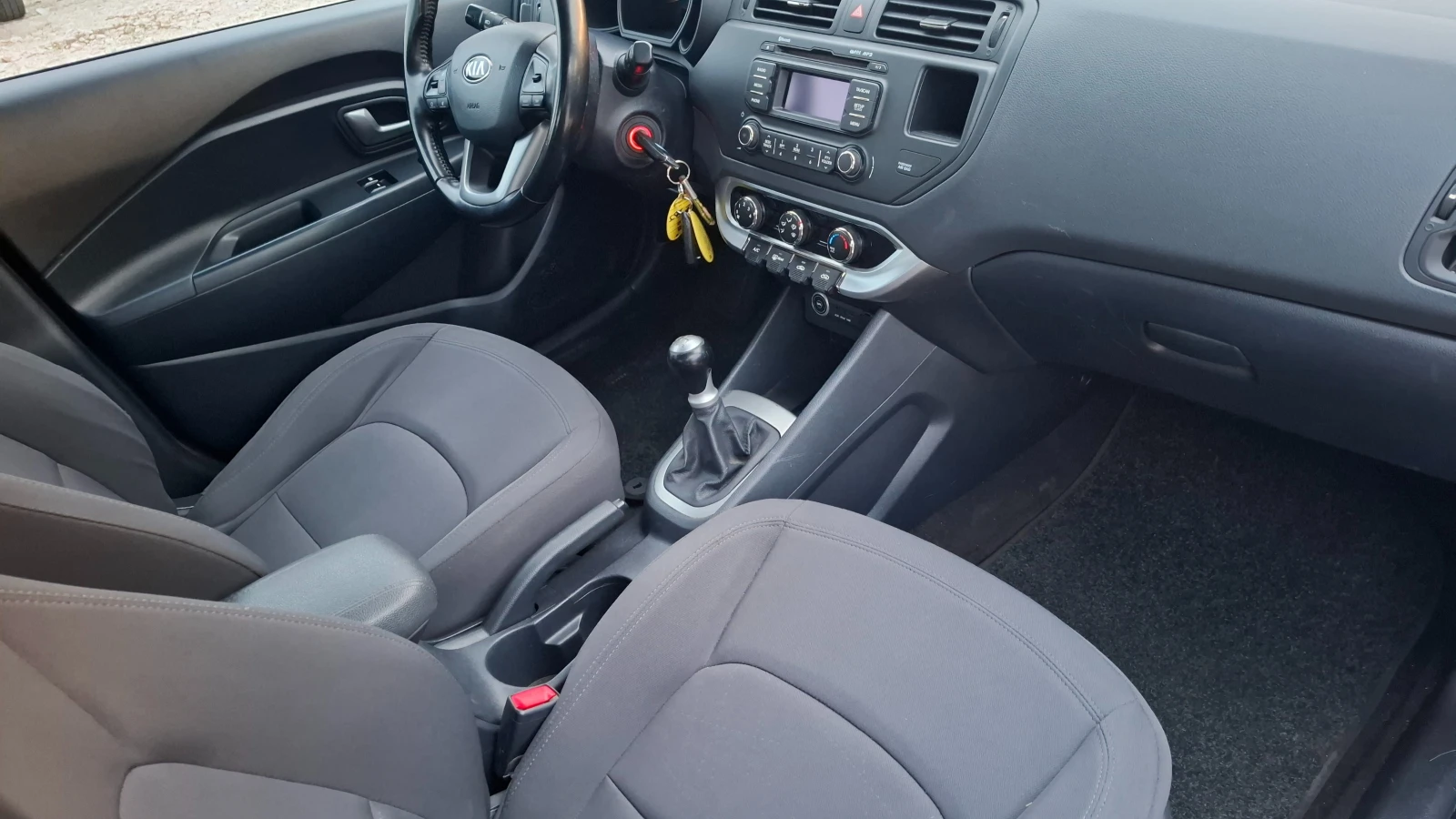 Kia Rio 1.2i газ - изображение 8