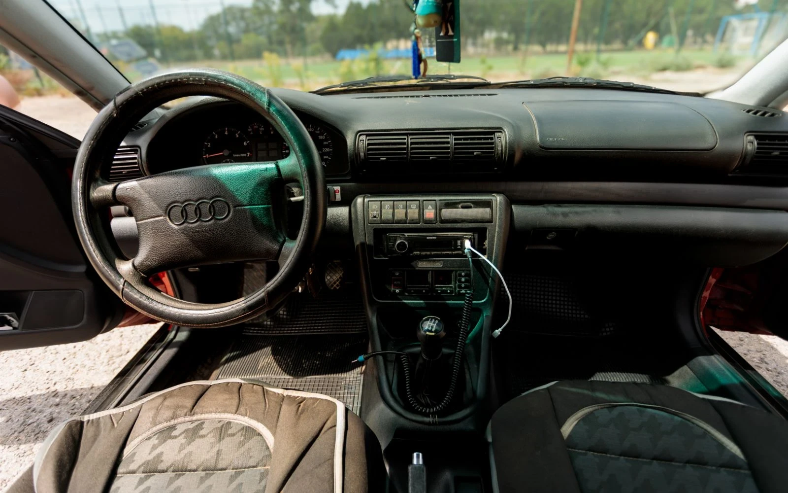 Audi A4  - изображение 9