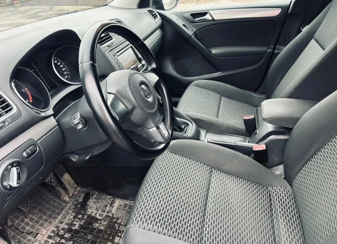 VW Golf 1.6 TDI - изображение 5