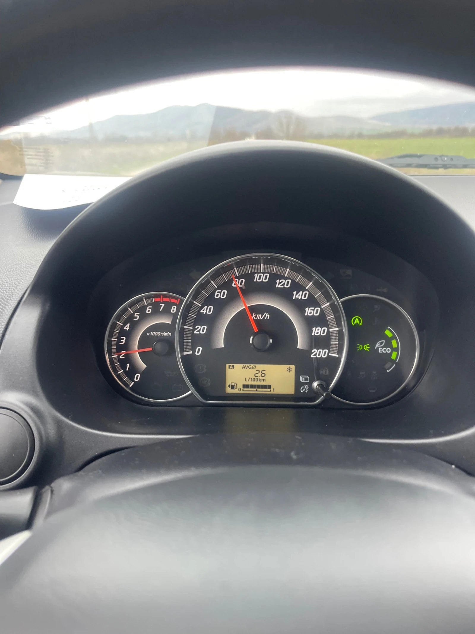 Mitsubishi Space star 1.0 71кс Еко 6  - изображение 3