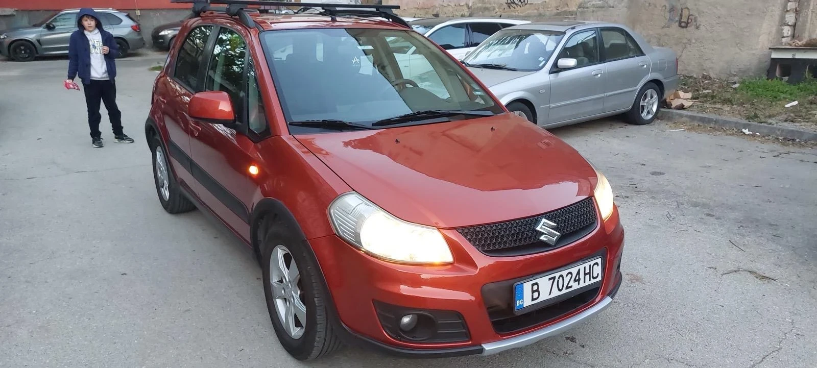 Suzuki SX4, снимка 2 - Автомобили и джипове - 53845387