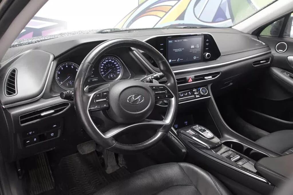 Hyundai Sonata Luxury FWD* АвтоКредит* (Цена до БГ), снимка 7 - Автомобили и джипове - 53849657