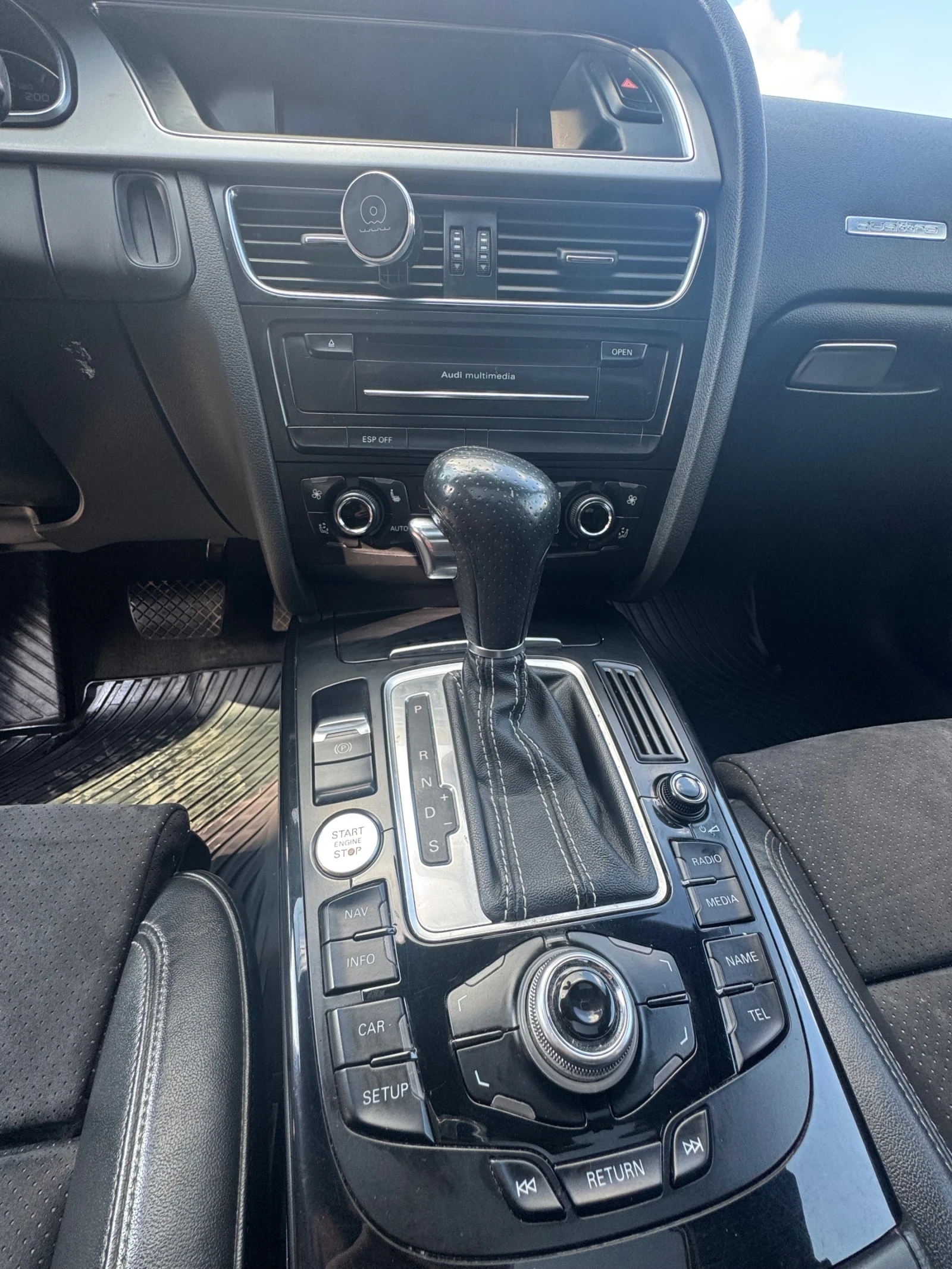 Audi A5 Sportback , снимка 15 - Автомобили и джипове - 54032835