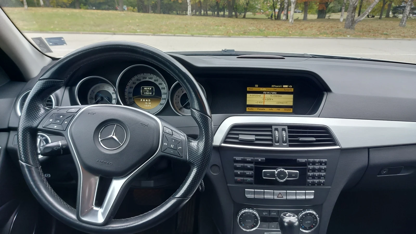 Mercedes-Benz C 250, снимка 9 - Автомобили и джипове - 54039957