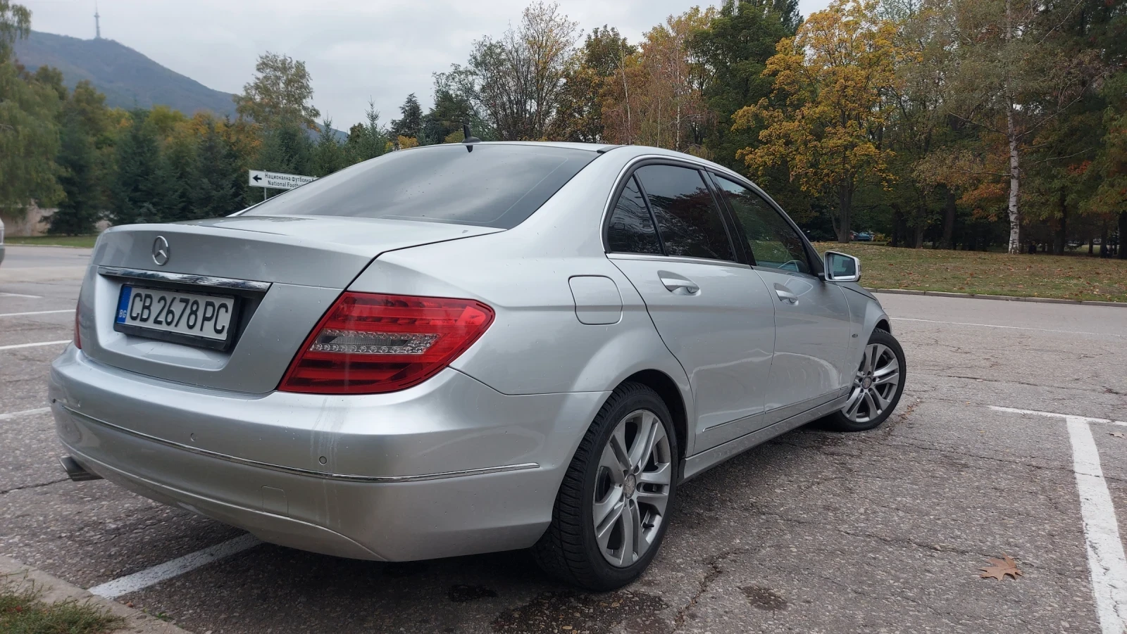 Mercedes-Benz C 250, снимка 6 - Автомобили и джипове - 54039957