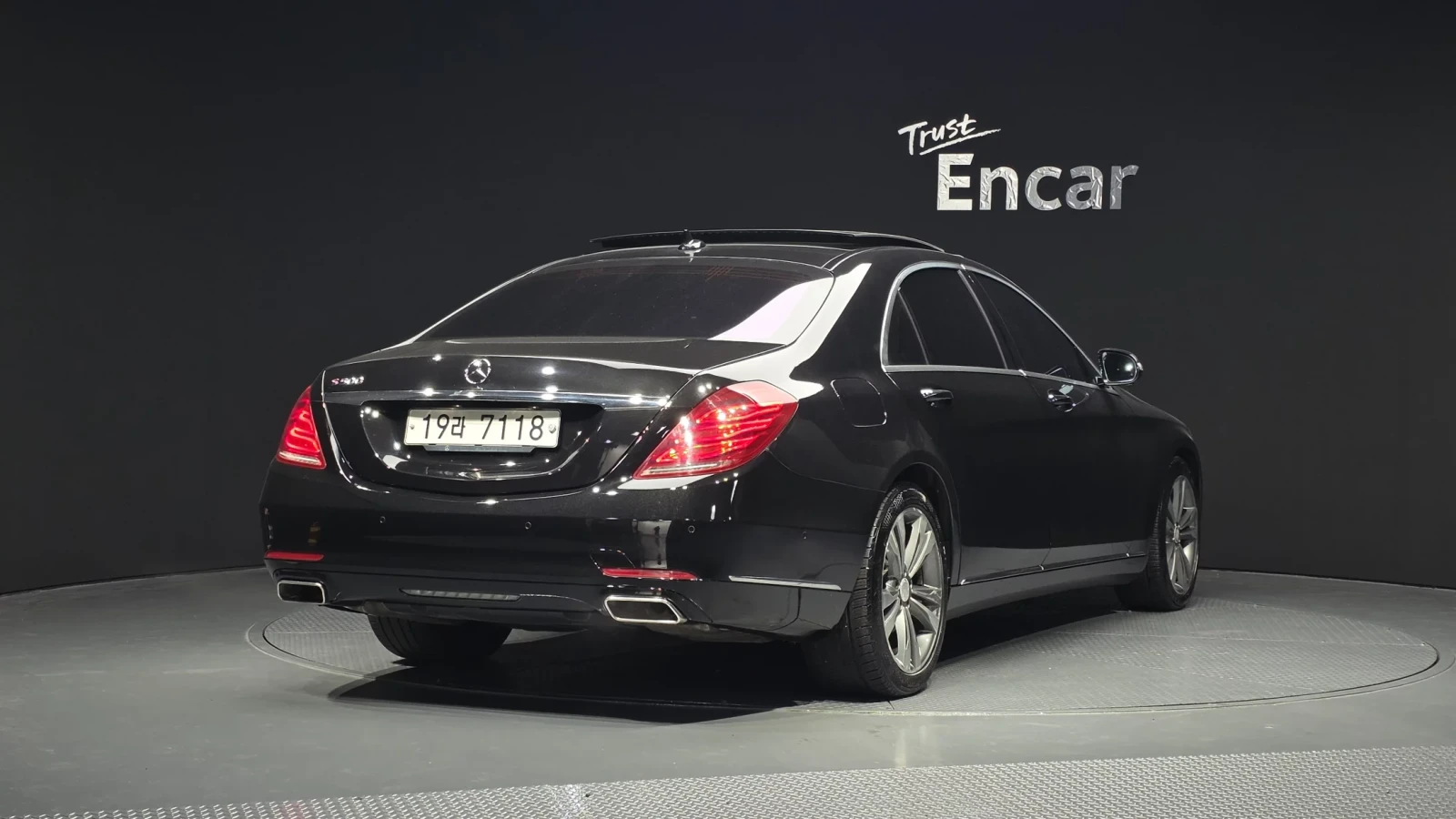 Mercedes-Benz S 500 AMG PK* BURMASTER* МАСАЖ* ОБДУХ* TV* КРАЙНА ЦЕНА, снимка 4 - Автомобили и джипове - 54073157