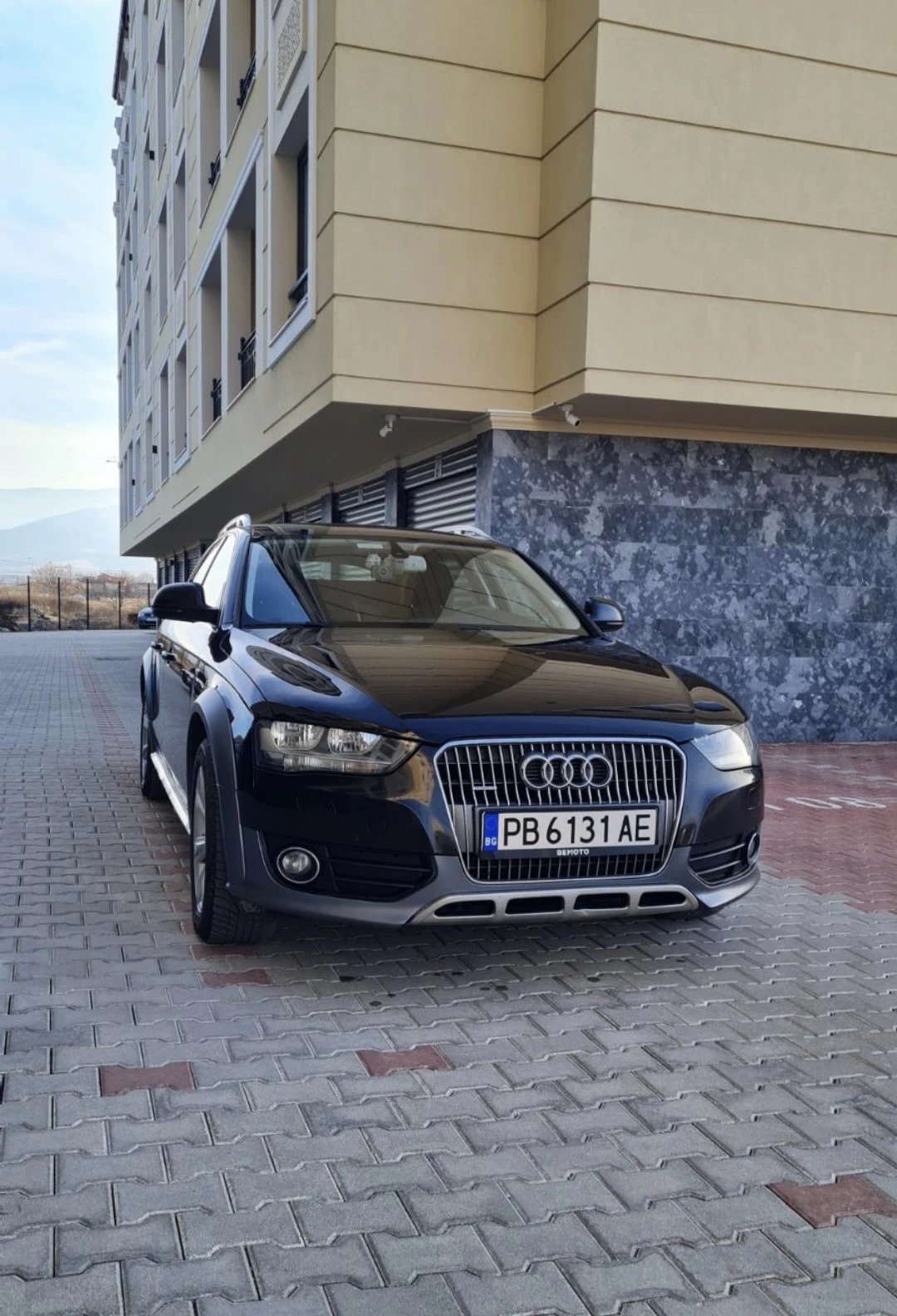 Audi A4 Allroad 2.0TDI 4X4 177к.с. Регистриран и обслужен , снимка 3 - Автомобили и джипове - 54124187