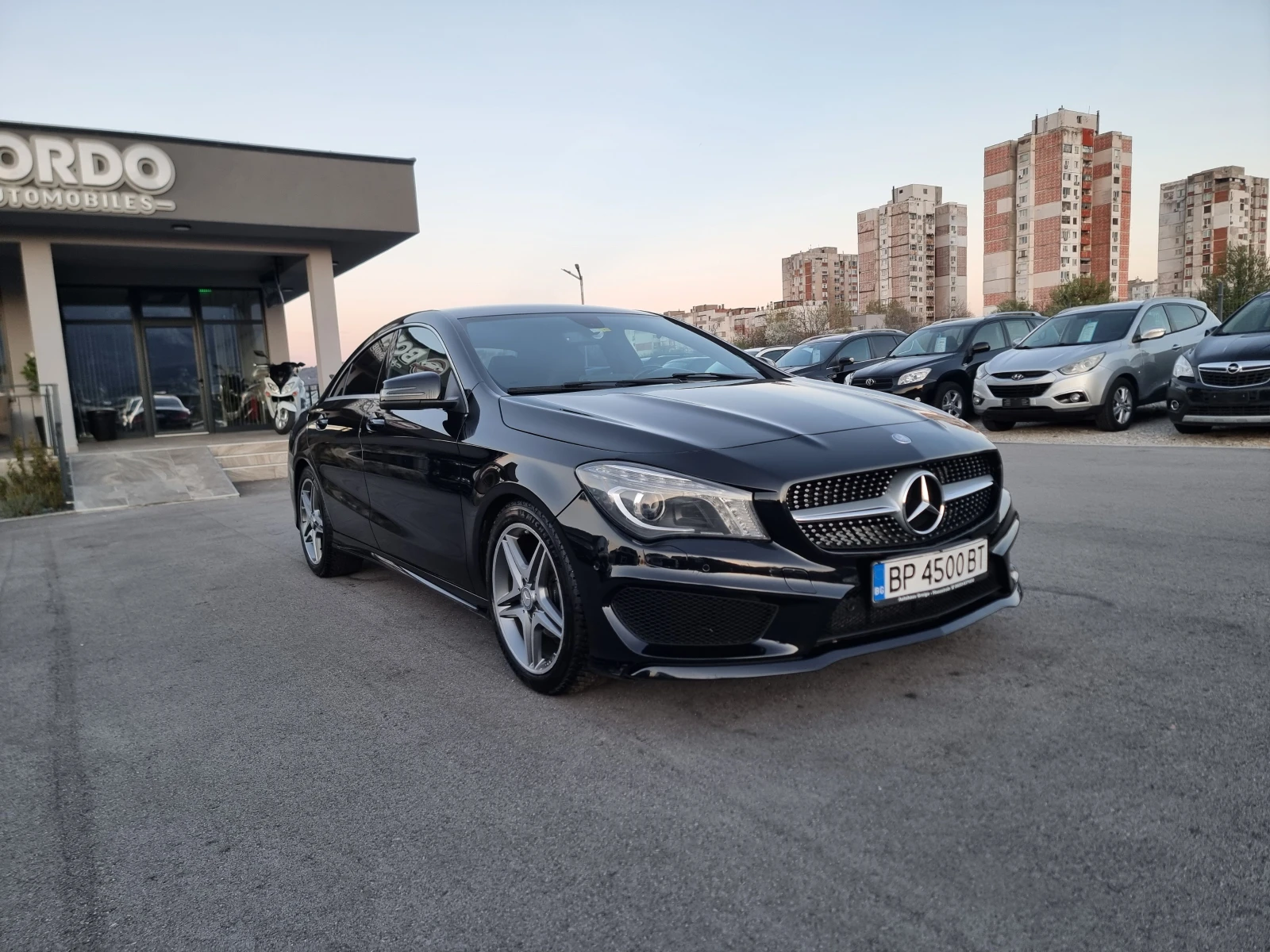 Mercedes-Benz CLA 220 2.0CDI AMG, снимка 8 - Автомобили и джипове - 54178318