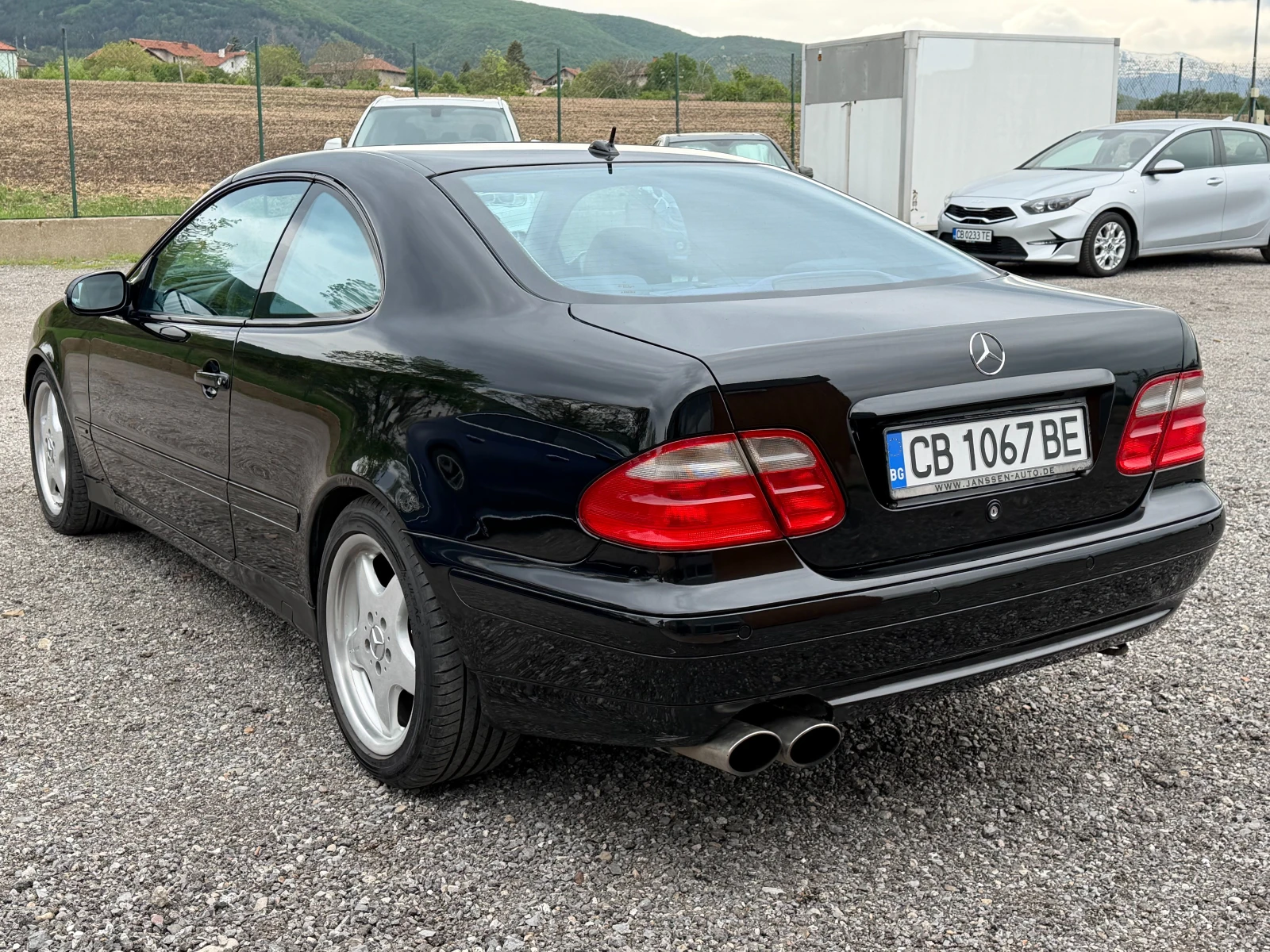 Mercedes-Benz CLK 320 Avantgarde V6 Command/Подгрев/Lumbar/Кожа, снимка 6 - Автомобили и джипове - 54456551