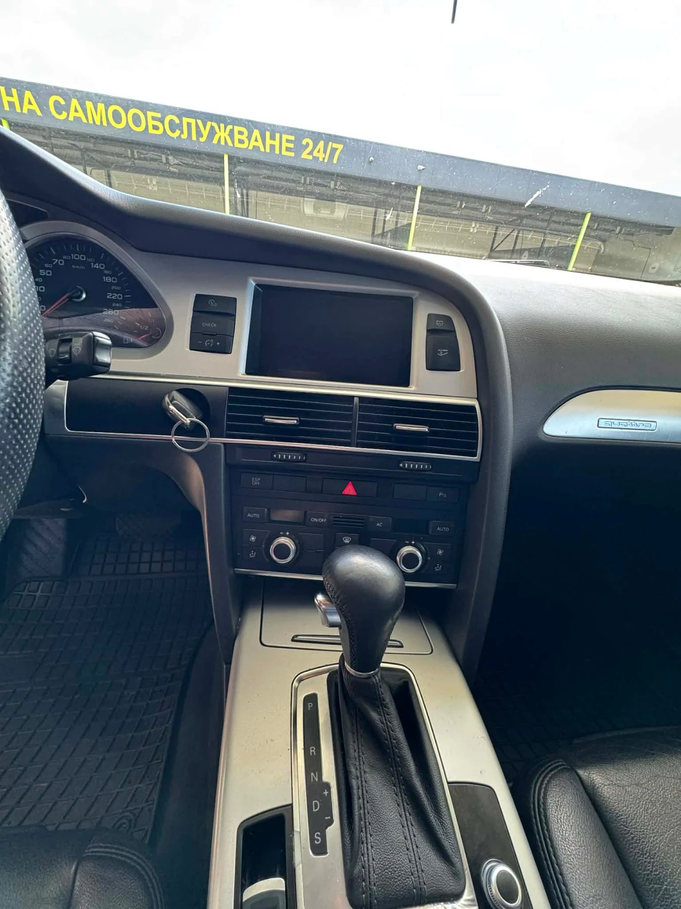 Audi A6, снимка 12 - Автомобили и джипове - 54743406