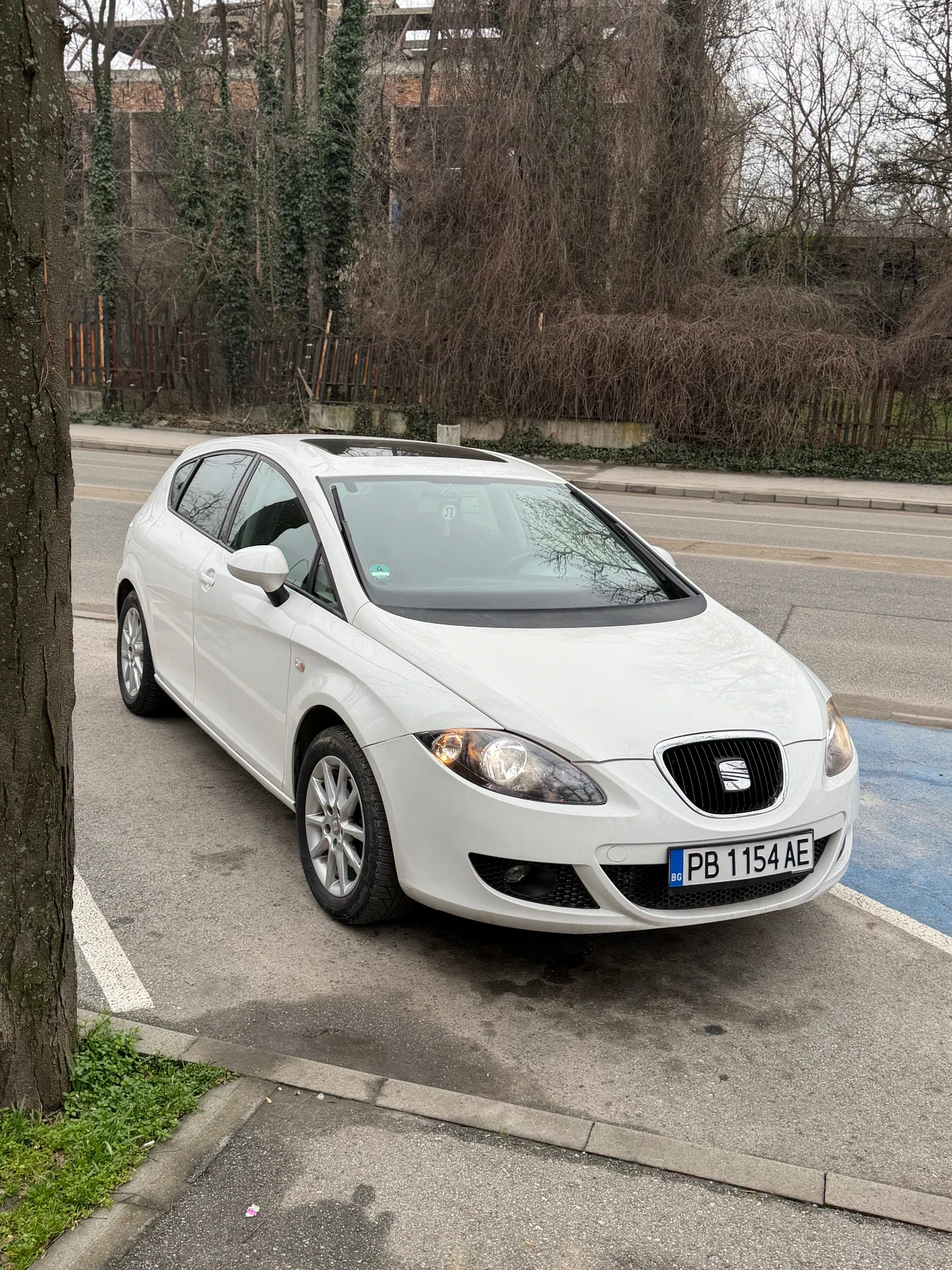 Seat Leon 1.4 TSI, снимка 3 - Автомобили и джипове - 54755289