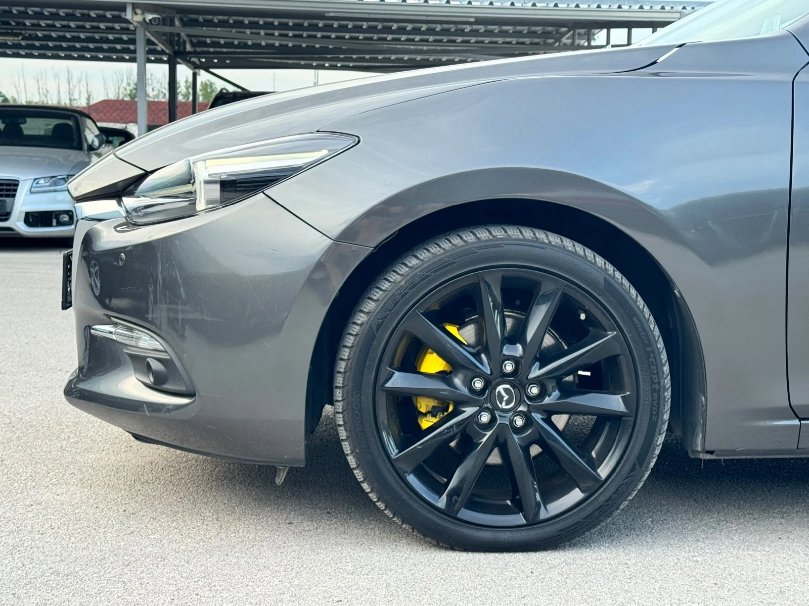 Mazda 3 1.5 SKY ACTIV ИТАЛИЯ 112000км, снимка 17 - Автомобили и джипове - 54773037