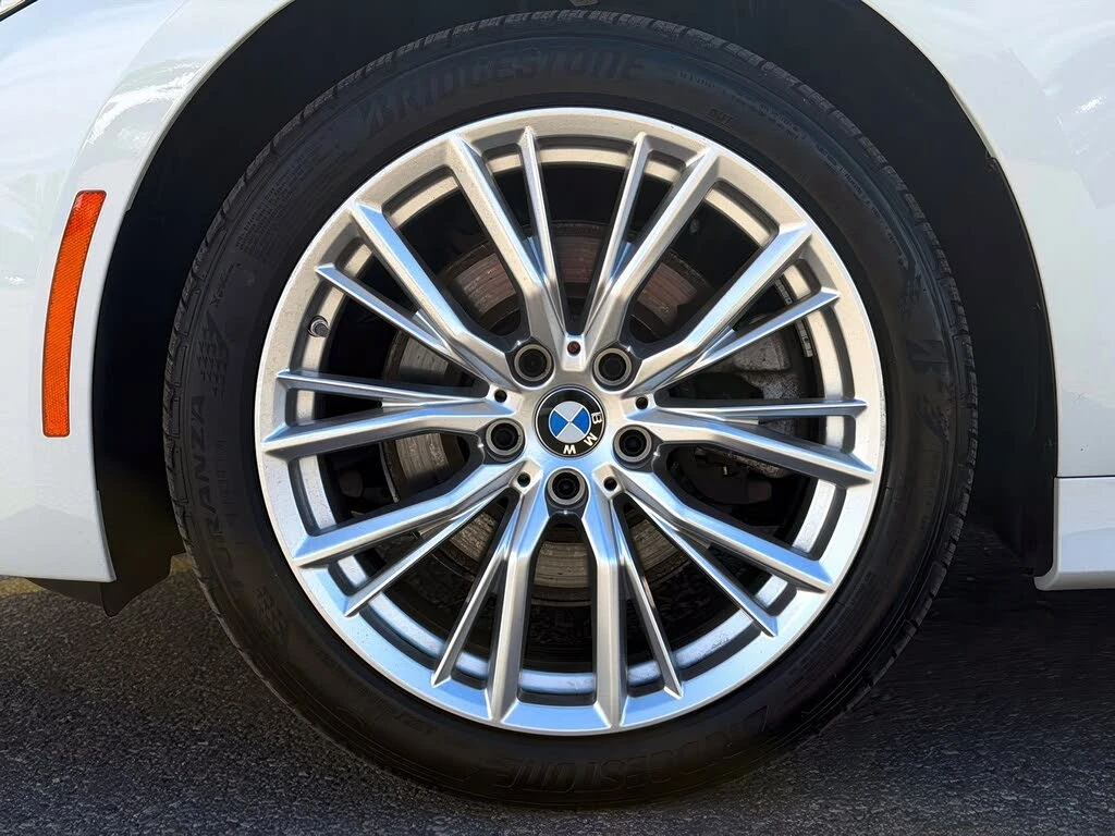 BMW 330 * XDRIVE* АвтоКредит * (ЦЕНА ДО БГ), снимка 6 - Автомобили и джипове - 55049628