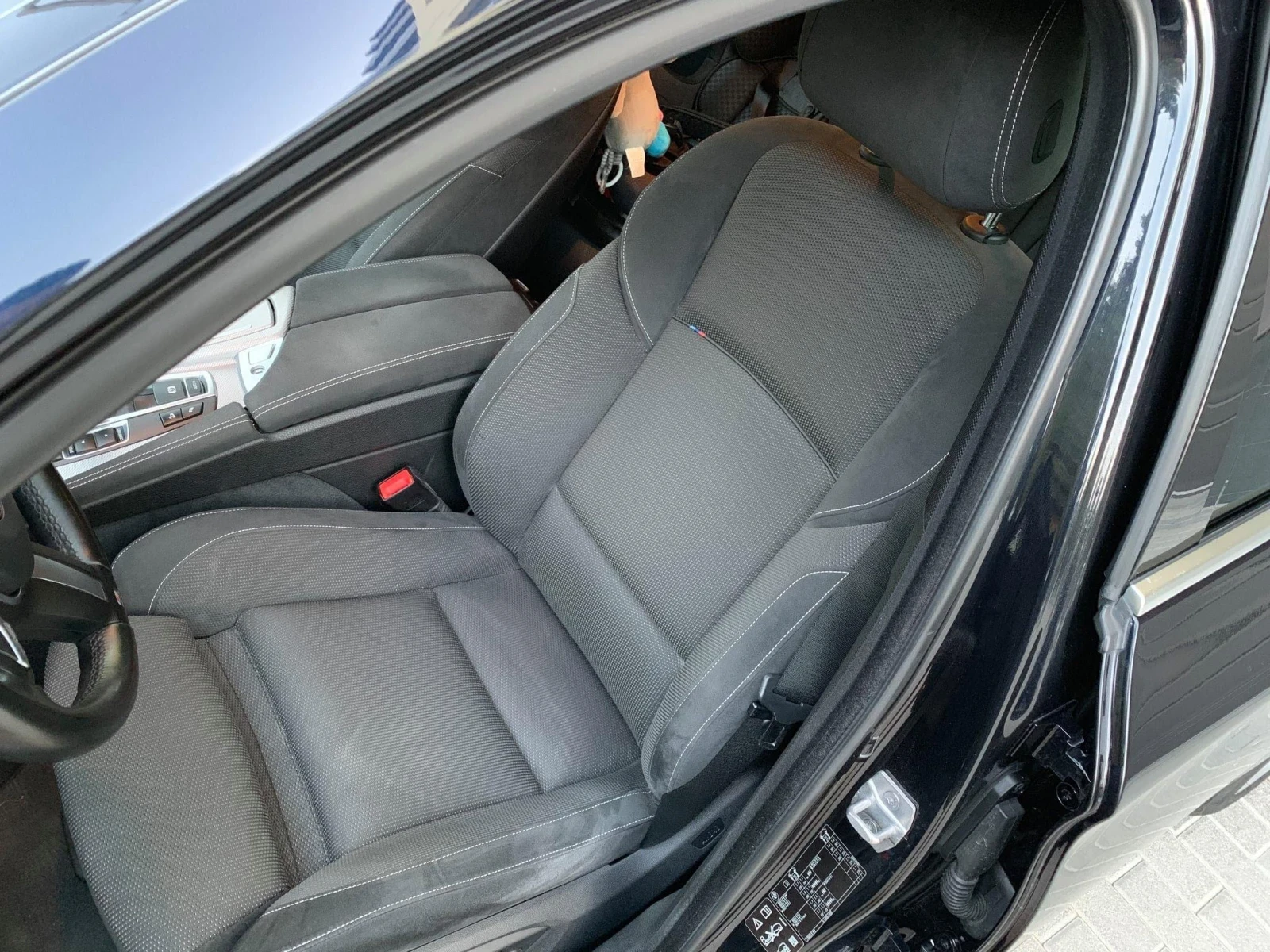 BMW 525 BMW 525d xDrive M Sport Facelift, снимка 8 - Автомобили и джипове - 55211507