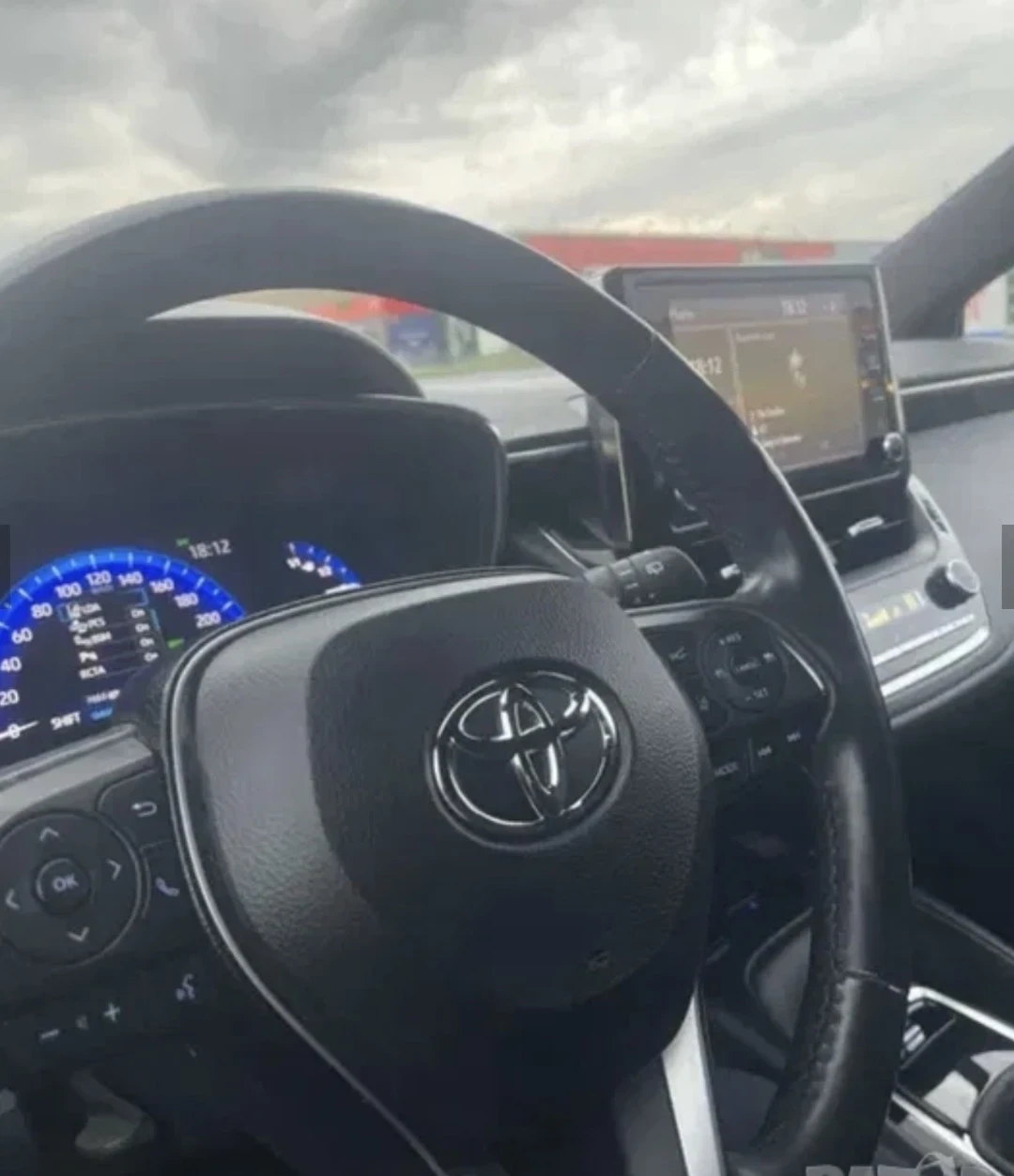 Toyota Corolla, снимка 7 - Автомобили и джипове - 55216819