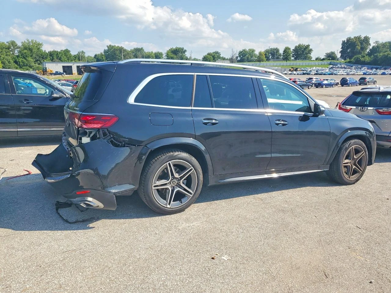 Mercedes-Benz GLS 450 3.0l 4Matic, снимка 3 - Автомобили и джипове - 56025764