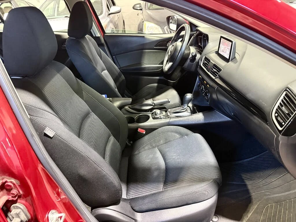 Mazda 3 GS * АвтоКредит * (ЦЕНА ДО БГ), снимка 9 - Автомобили и джипове - 56231496