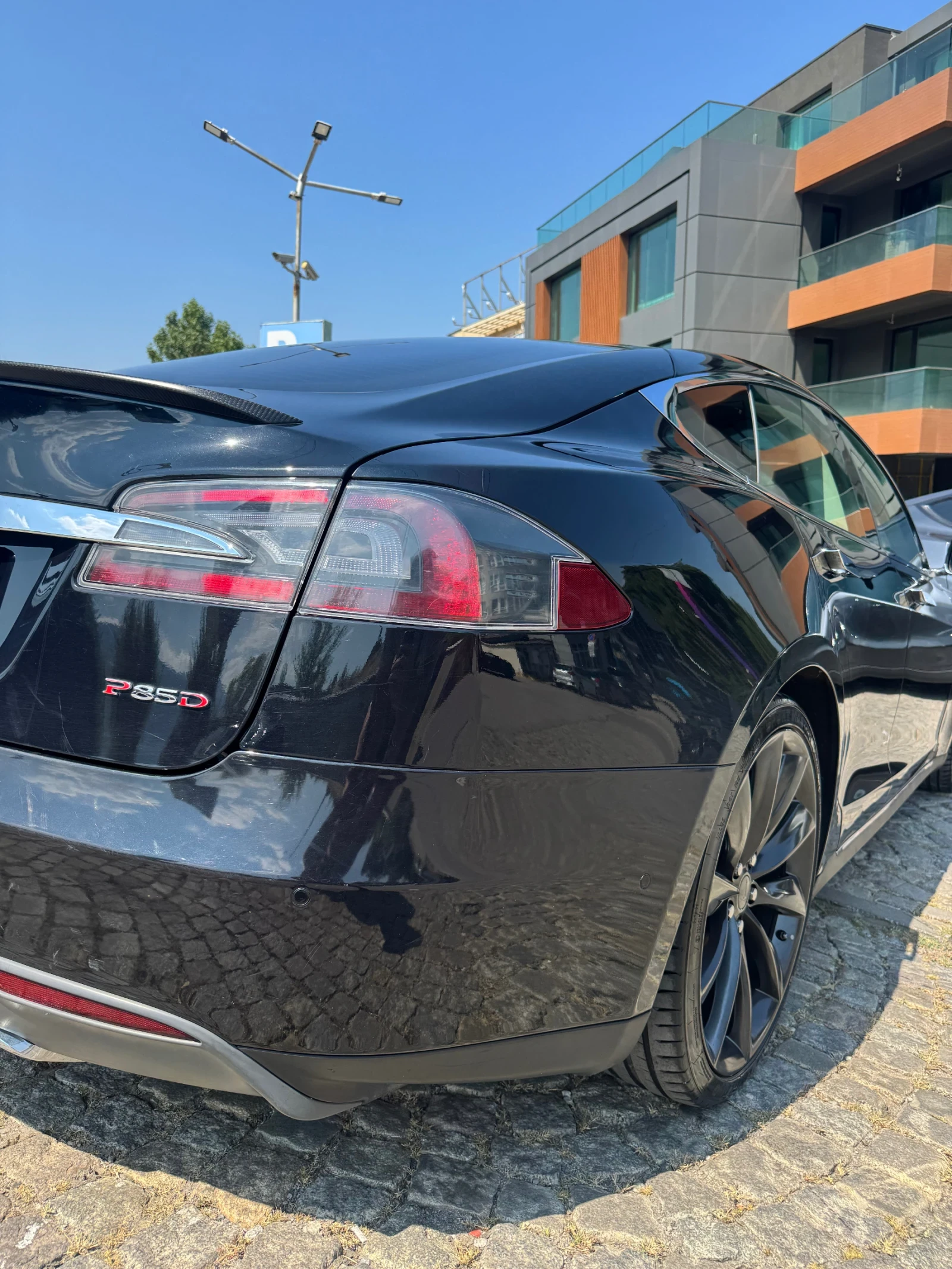 Tesla Model S P85D-700-Безплатно зареждане! , снимка 2 - Автомобили и джипове - 56301327