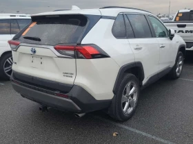 Toyota Rav4 * LIMITED HYBRID * AWD * ОБДУХВАНЕ * CARFAX * , снимка 3