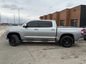 Toyota Tundra * 4x4 Crewmax Platinum 5.7L * CARFAX * БЕЗ ПЪРВОНА, снимка 8