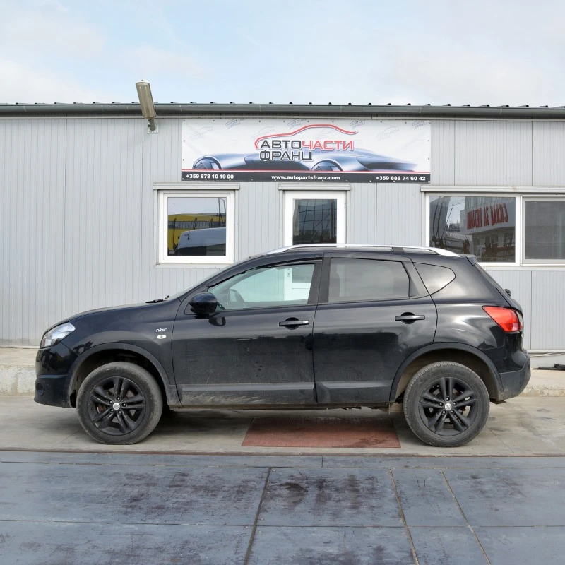 Nissan Qashqai 1.5 DCI, снимка 3 - Автомобили и джипове - 40721548