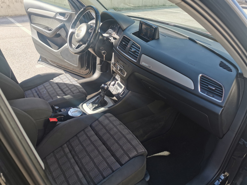 Audi Q3, снимка 7 - Автомобили и джипове - 45440094