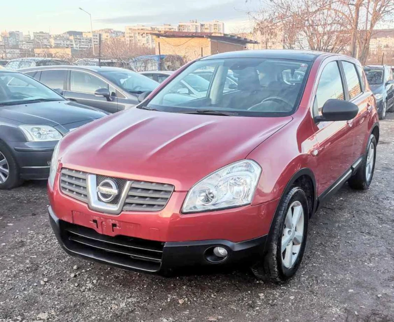 Nissan Qashqai 4х4/ПАНОРАМА/УНИКАТ, снимка 1 - Автомобили и джипове - 47462210