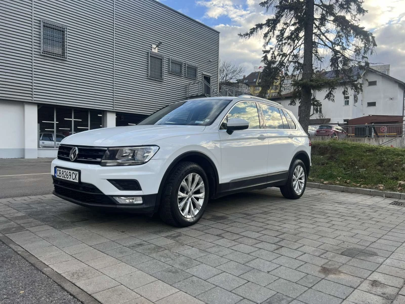 VW Tiguan, снимка 1 - Автомобили и джипове - 49210862