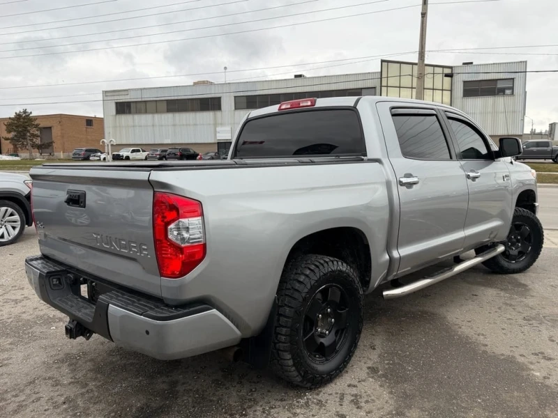 Toyota Tundra * 4x4 Crewmax Platinum 5.7L * CARFAX * БЕЗ ПЪРВОНА, снимка 5 - Автомобили и джипове - 53036630