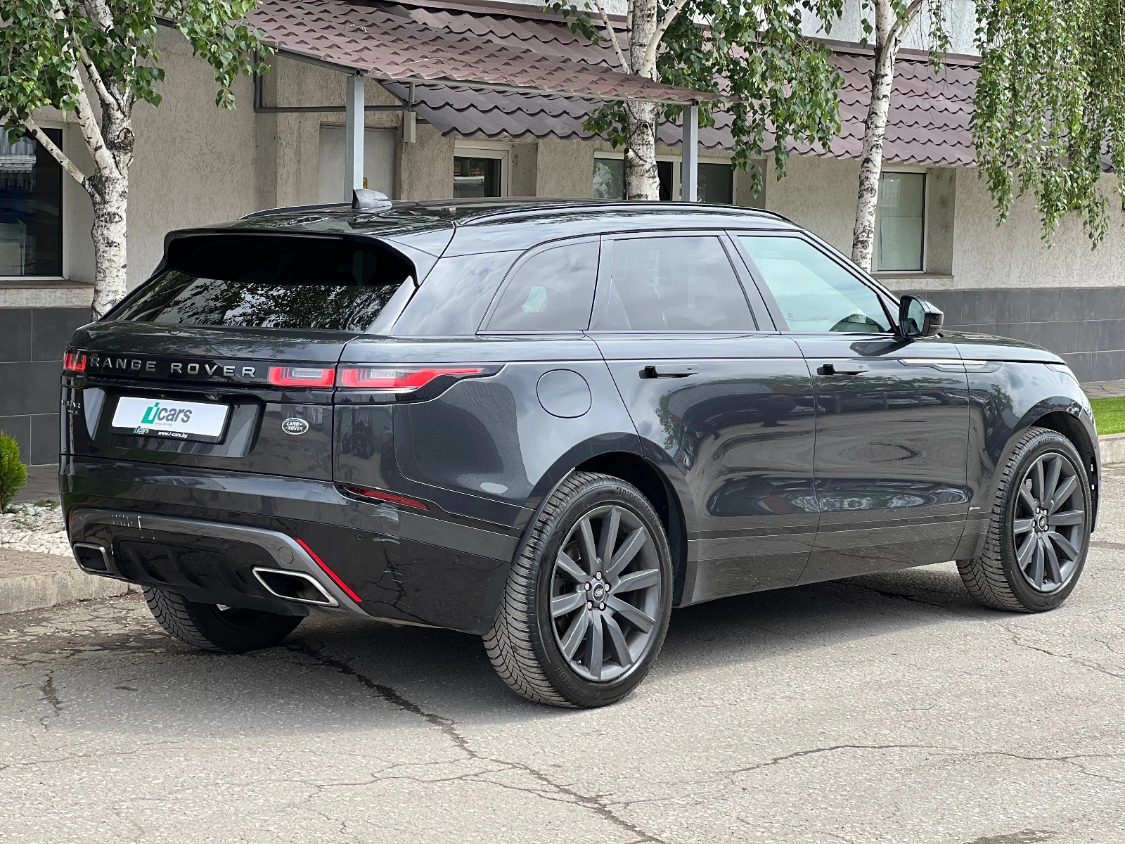 Land Rover Range Rover Velar D300 R-Dynamic - изображение 2