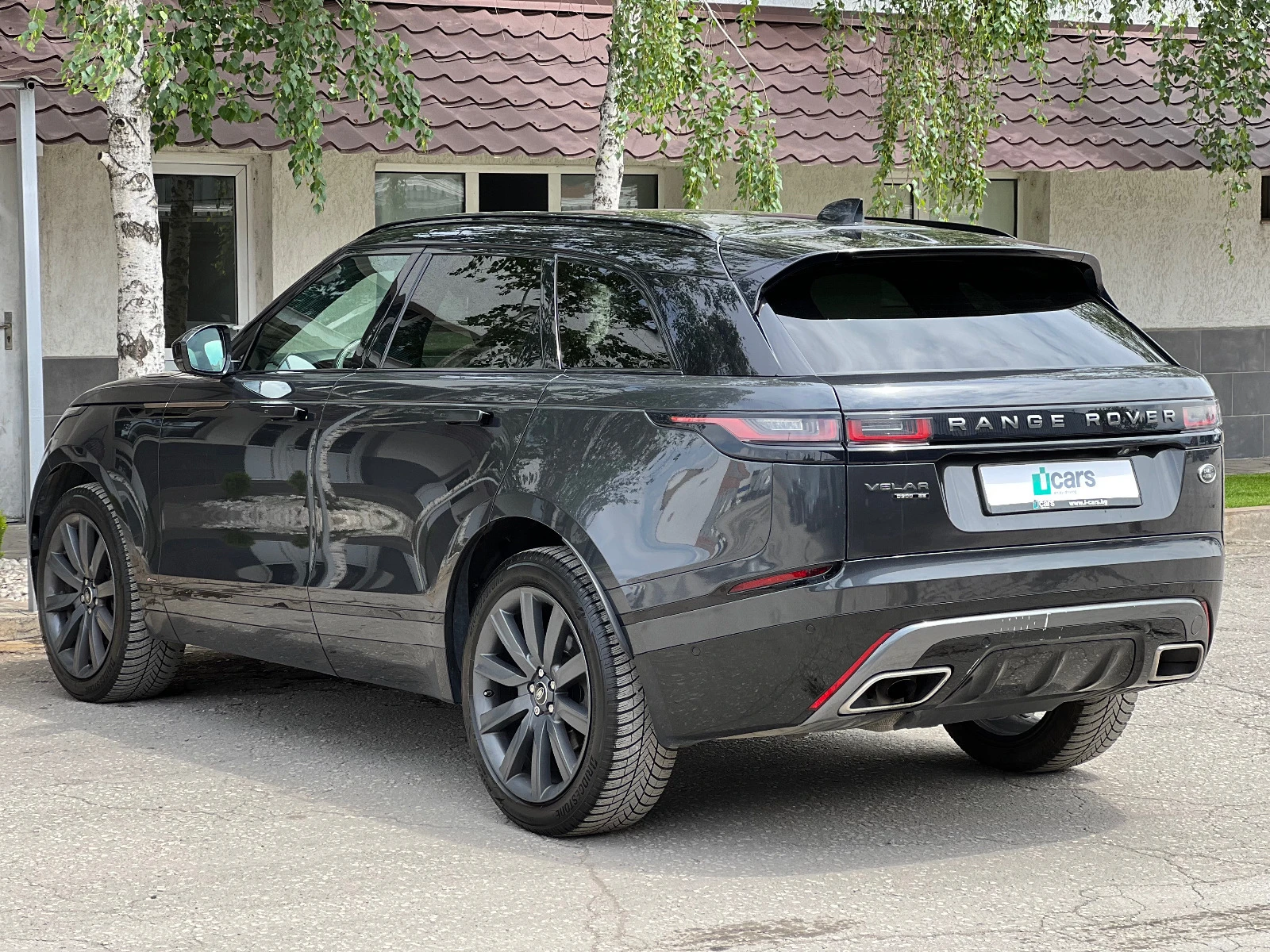 Land Rover Range Rover Velar D300 R-Dynamic - изображение 9