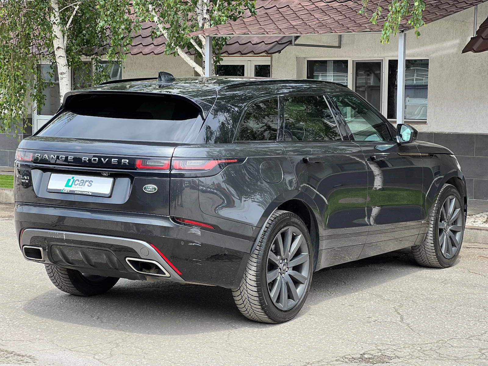 Land Rover Range Rover Velar D300 R-Dynamic - изображение 10