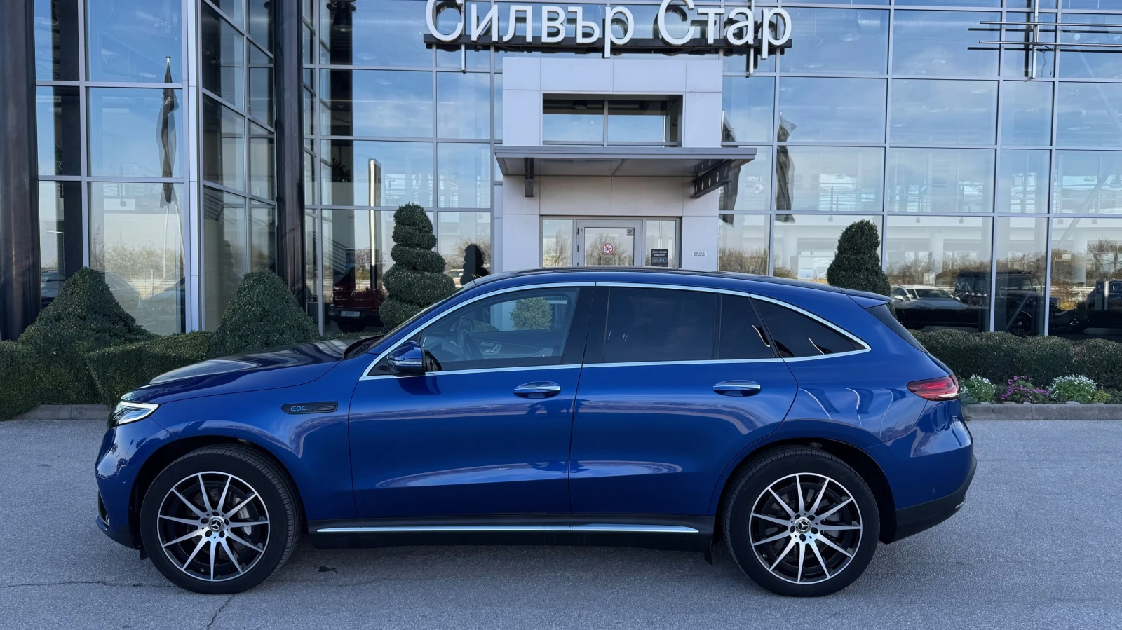 Mercedes-Benz EQC 400 4MATIC - изображение 3