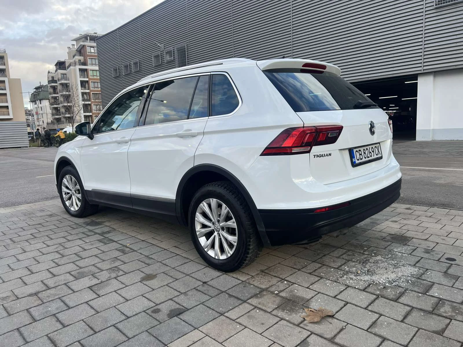 VW Tiguan  - изображение 4