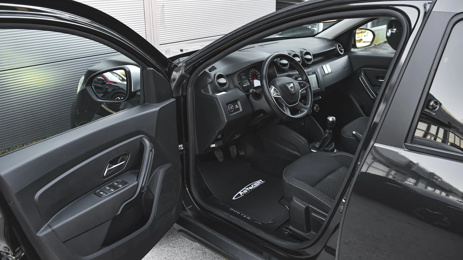 Dacia Duster Comfort 1.0 ECO-G LPG - изображение 8