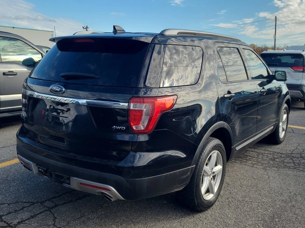 Ford Explorer * XLT * CARFAX * БЕЗ ПЪРВОНАЧАЛНА ВНОСКА - изображение 3