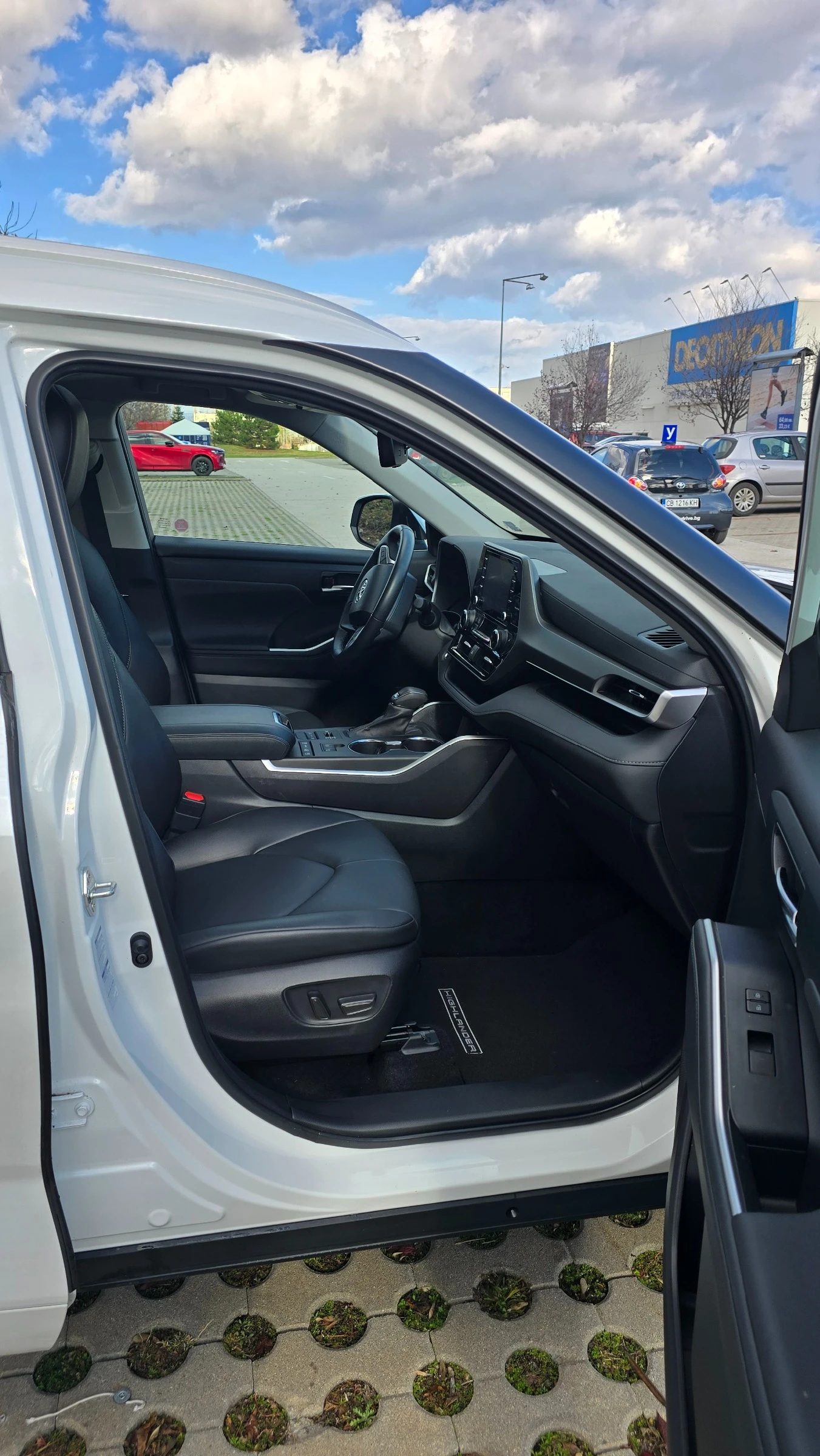 Toyota Highlander XLE AWD V6 | Mobile.bg   7