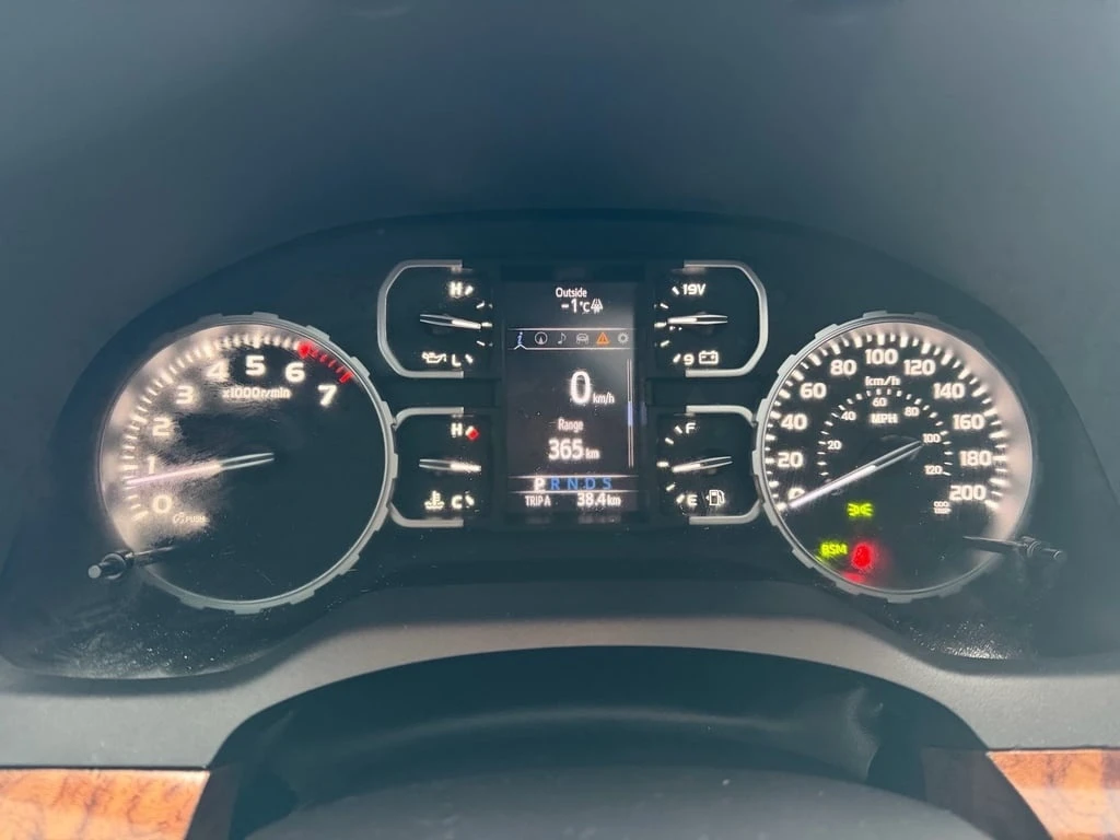 Toyota Tundra * 4x4 Crewmax Platinum 5.7L * CARFAX * ��� ������� | Mobile.bg � ����������� 17