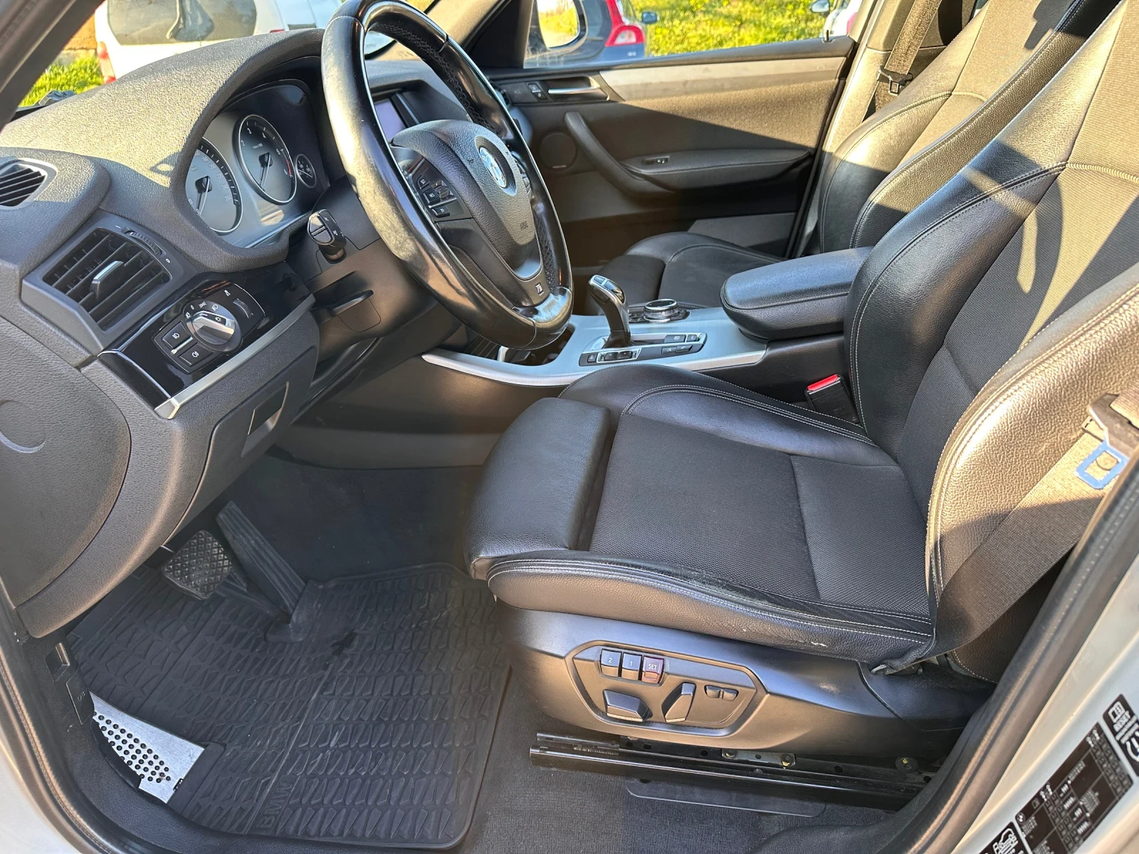 BMW X3 3.0, М-пакет, кожа, снимка 11 - Автомобили и джипове - 54175424