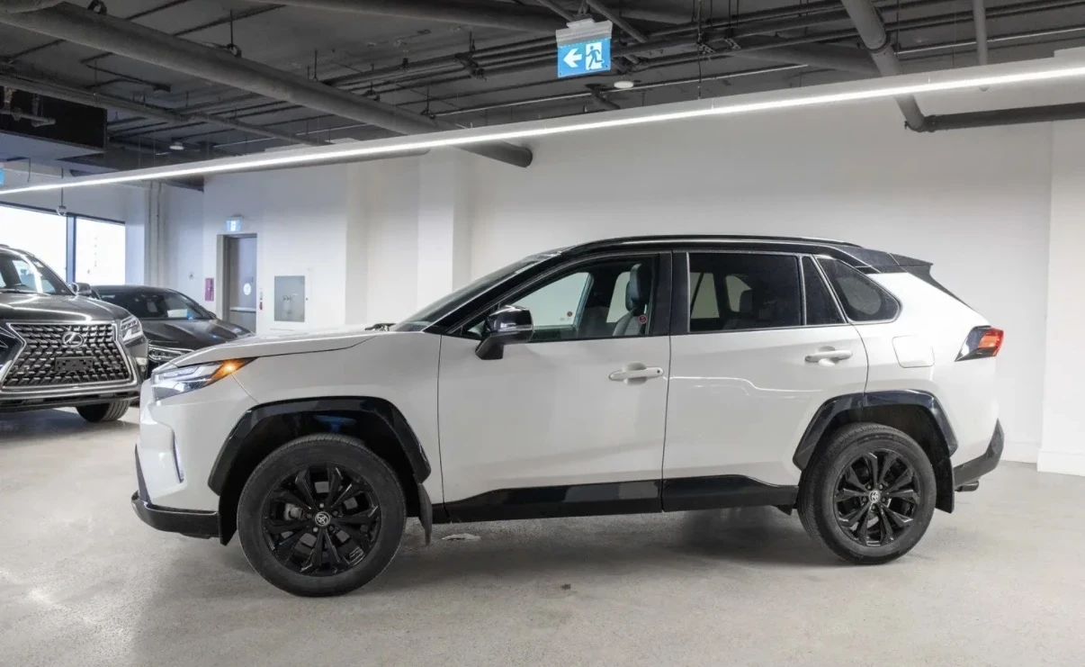 Toyota Rav4 HYBRID XSE * CARFAX * ЦЕНА ДО БГ * , снимка 3 - Автомобили и джипове - 54377575