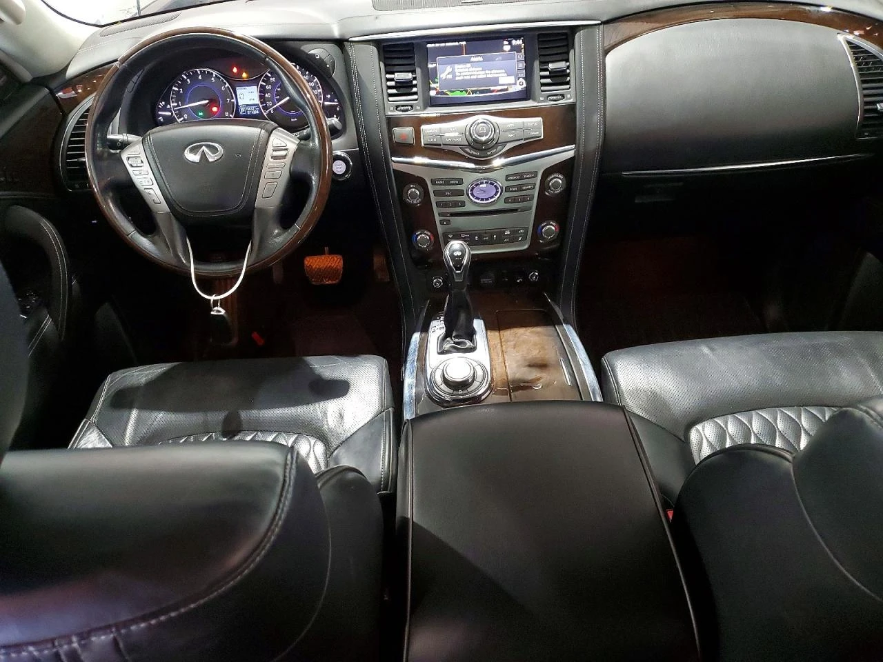 Infiniti QX80 LUXE AWD, снимка 8 - Автомобили и джипове - 54569729